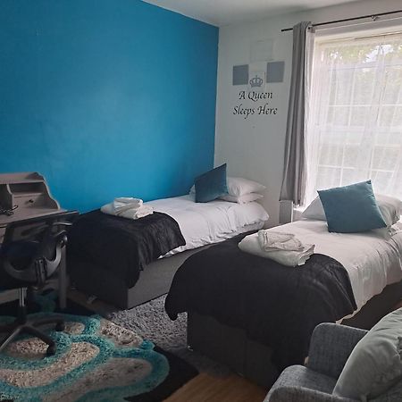 3 Bedroom Brixton Apartment Londres Extérieur photo