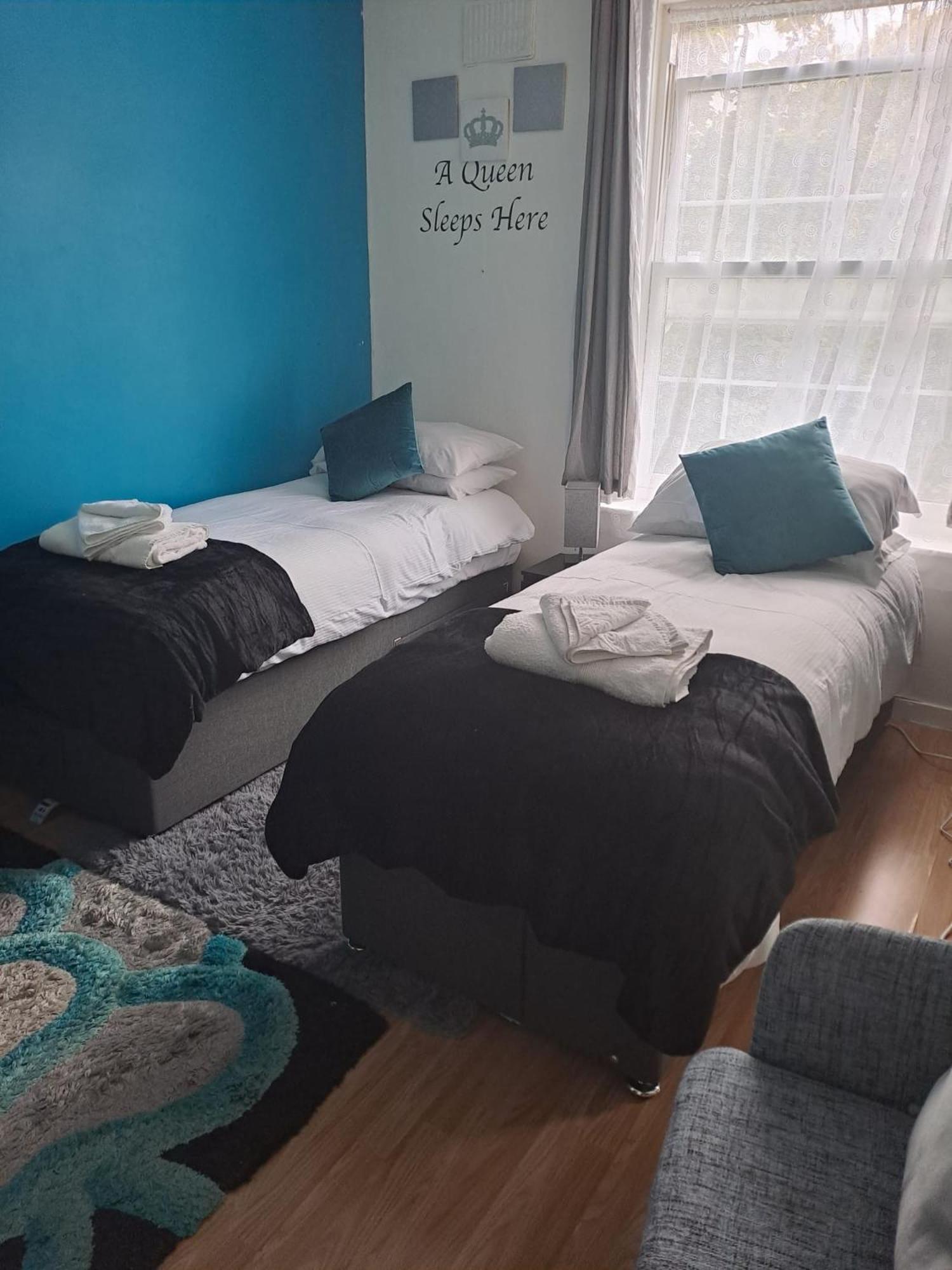 3 Bedroom Brixton Apartment Londres Extérieur photo