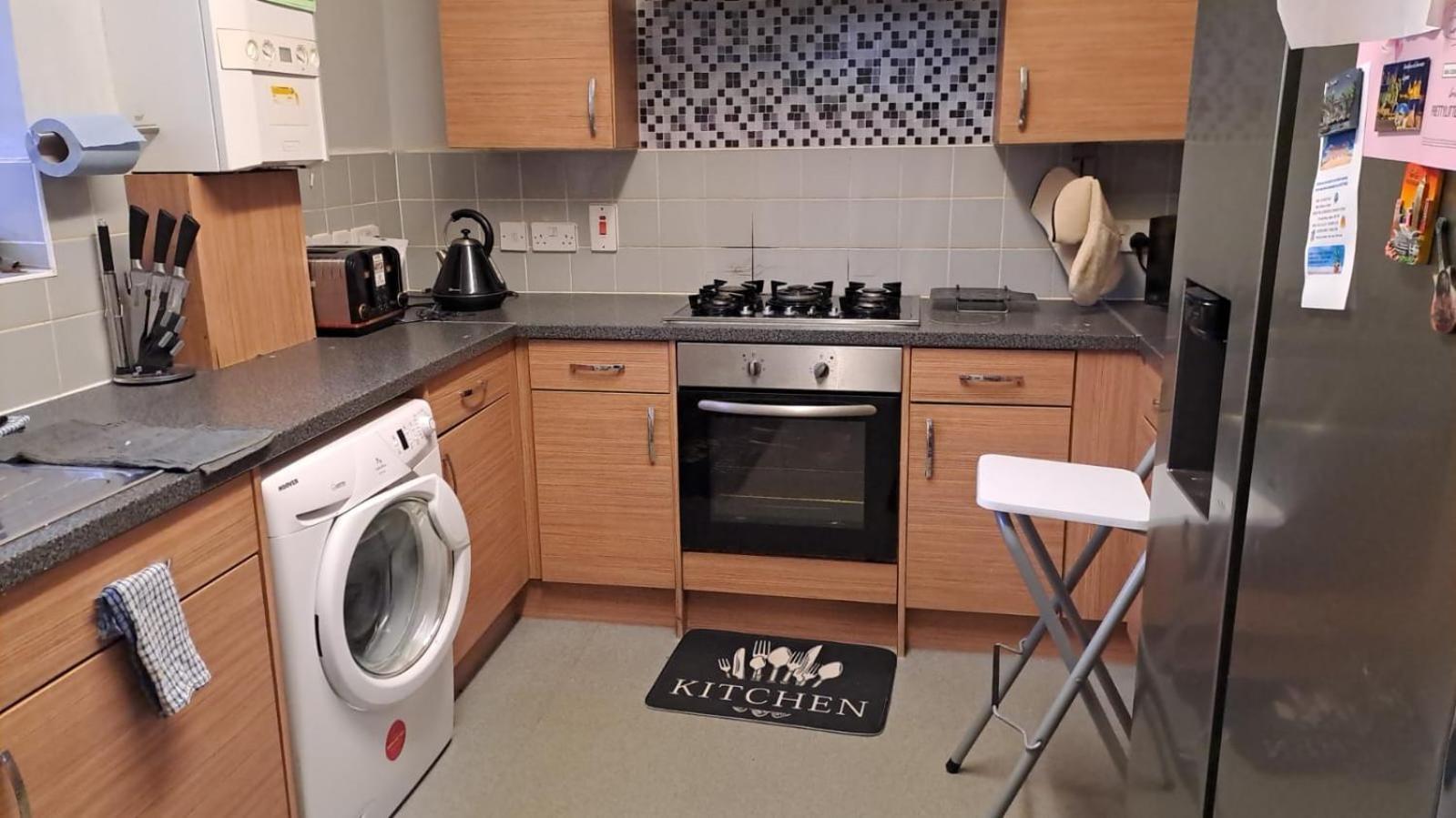 3 Bedroom Brixton Apartment Londres Extérieur photo
